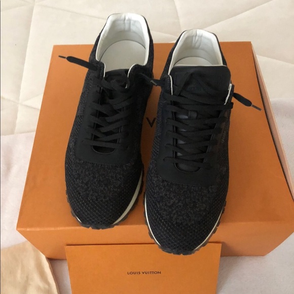 Louis Vuitton shoes size 10 European size 11 US - Picture 2 of 3